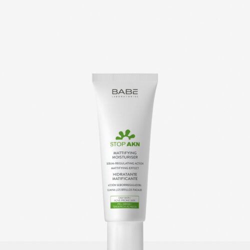 STOP AKN MATTYFING MOUISTER CREM  50 ML